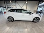 Kia Ceed cee'd Sportswagon 1.0 T-GDi 120pk GT-Line Summer Edition | Pano | Camera | Clima | Cruise | Stoel // Stuurwiel verwarming | All-Season banden |