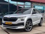 Skoda Kodiaq 1.5 TSI Sportline DSG 7-pers PANO l CAMERA l TREKHAAK l KEYLESS l SFEER l ACC l 20 INCH l ORG.NL l DEALER OH