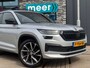 Skoda Kodiaq 1.5 TSI Sportline DSG 7-pers PANO l CAMERA l TREKHAAK l KEYLESS l SFEER l ACC l 20 INCH l ORG.NL l DEALER OH