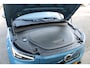 Volvo XC40 Recharge Ultimate 70 kWh | Fjord blue Carpet | 360 | H&K audio | Panorama dak | Stoel/stuurwiel verwarming | BLIS |