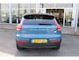 Volvo XC40 Recharge Ultimate 70 kWh | Fjord blue Carpet | 360 | H&K audio | Panorama dak | Stoel/stuurwiel verwarming | BLIS |