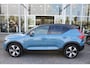 Volvo XC40 Recharge Ultimate 70 kWh | Fjord blue Carpet | 360 | H&K audio | Panorama dak | Stoel/stuurwiel verwarming | BLIS |