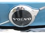 Volvo XC40 Recharge Ultimate 70 kWh | Fjord blue Carpet | 360 | H&K audio | Panorama dak | Stoel/stuurwiel verwarming | BLIS |