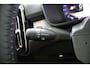 Volvo XC40 2.0 B4 Plus Dark | Trekhaak | Sand Dune! | Haman/Kardon | Allseason | Camera |