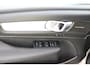 Volvo XC40 2.0 B4 Plus Dark | Trekhaak | Sand Dune! | Haman/Kardon | Allseason | Camera |
