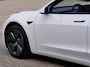 Tesla Model 3 RWD 60kWh PLUS/ WARMTEPOMP/ LFP ACCU/ TREKHAAK/ NL-AUTO 1STE EIGENAAR/ SOH 93%