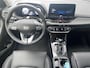 Hyundai i30 Wagon Premium 1.6 T-GDi 150pk | LEDER | ELEK. VERSTELBARE STOELEN | CAMERA | APPLE CARPLAY / ANDROID AUTO | ADAPTIVE CRUISE | STOEL + STUURVERW. |