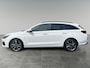 Hyundai i30 Wagon Premium 1.6 T-GDi 150pk | LEDER | ELEK. VERSTELBARE STOELEN | CAMERA | APPLE CARPLAY / ANDROID AUTO | ADAPTIVE CRUISE | STOEL + STUURVERW. |