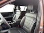 Hyundai Santa Fe Black Line 1.6 T-GDI PHEV 4WD | 6-PERSOONS | LEDER INCL. MEMORY | BLACK PACK | BLIND-SPOT VIEW MONITOR | 20'' DARK TONE LM-VELGEN | BOSE AUDIO |