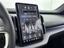 Volvo EX30 Single Motor Extended Range Ultra 69 kWh | 20"LM Velgen | Climate Pack | Getint glas | Panoramadak | Harman/Kardon | Adaptive Cruise Control & Pilot Assist|