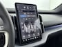 Volvo EX30 Single Motor Extended Range Ultra 69 kWh | 20"LM Velgen | Climate Pack | Getint glas | Panoramadak | Harman/Kardon | Adaptive Cruise Control & Pilot Assist|