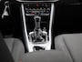 Volkswagen T-Roc 1.5 TSI Life 150 PK| Origineel Nederlands | 1e Eigenaar | Navigatie | Achteruitrijcamera | Dodehoekdetectie | Climatronic | Apple Carplay | Digitale Cockpit Pro
