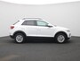 Volkswagen T-Roc 1.5 TSI Life 150 PK| Origineel Nederlands | 1e Eigenaar | Navigatie | Achteruitrijcamera | Dodehoekdetectie | Climatronic | Apple Carplay | Digitale Cockpit Pro