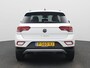 Volkswagen T-Roc 1.5 TSI Life 150 PK| Origineel Nederlands | 1e Eigenaar | Navigatie | Achteruitrijcamera | Dodehoekdetectie | Climatronic | Apple Carplay | Digitale Cockpit Pro