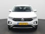 Volkswagen T-Roc 1.5 TSI Life 150 PK| Origineel Nederlands | 1e Eigenaar | Navigatie | Achteruitrijcamera | Dodehoekdetectie | Climatronic | Apple Carplay | Digitale Cockpit Pro