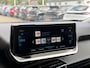 Peugeot e-2008 EV Blue Lease Allure 50 kWh | Achteruitrijcamera | Navigatie | Trekhaak voor fietsendrager | Navigatie | Cruise Control