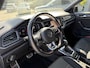 Volkswagen T-Roc 1.5 TSI Sport R-Line Trekhaak Carplay Achteruitrijcamera 4S Banden Stoelverwarming