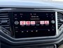 Volkswagen T-Roc 1.5 TSI Sport R-Line Trekhaak Carplay Achteruitrijcamera 4S Banden Stoelverwarming