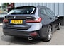 BMW 3-Serie Touring 330i High Executive Aut. | Sfeerverl | Stoelverwarming | Navi | Deal. OH