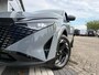 Nissan Qashqai 1.3 N-Connecta pano | head-up | Stoelverwarming