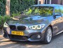 BMW 1-Serie 120i High Executive M Sport Apple CarPlay Trekhaak LED NAP Dealer onderhouden RIJKLAAR 184pk