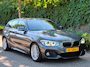 BMW 1-Serie 120i High Executive M Sport Apple CarPlay Trekhaak LED NAP Dealer onderhouden RIJKLAAR 184pk