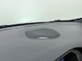 Volvo V40 T3 152PK Polar+ Sport / 18 inch velgen / H&K audio / Trekhaak / Panoramisch dak / Pdc camera / Bluetooth / Stoelverwarming.