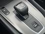 Nissan Qashqai 1.3 MHEV Xtronic N-Connecta / 1.800 kg trekgewicht / Cruise Control Adaptief / Apple Carplay & Android Auto / Rondomzicht Camera / Navigatie / Airco / Sfeerverlichting / 18'' Lichtmetalen Velgen / Dode Hoek Detectie /