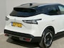 Nissan Qashqai 1.3 MHEV Xtronic N-Connecta / 1.800 kg trekgewicht / Cruise Control Adaptief / Apple Carplay & Android Auto / Rondomzicht Camera / Navigatie / Airco / Sfeerverlichting / 18'' Lichtmetalen Velgen / Dode Hoek Detectie /