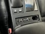 Lexus RX 450h 4WD President | Luchtvering | Dealer Onderhouden | Schuifdak | Leder Zwart | Stoelventilatie | Head-Up | Carplay | Memory | Stoelverwarming | DVD-Entertainment | Camera | Stuurverwarming |