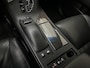Lexus RX 450h 4WD President | Luchtvering | Dealer Onderhouden | Schuifdak | Leder Zwart | Stoelventilatie | Head-Up | Carplay | Memory | Stoelverwarming | DVD-Entertainment | Camera | Stuurverwarming |