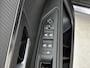 Peugeot 3008 SUV Allure Pack Business 1.6 Plug-in HYbrid 225pk Automaat | Navigatie | Achteruitrijcamera | Climate Control | Keyless start | Parkeersensoren v+a | Dodehoeksensor | Adaptieve Cruise Control | Armsteun | Led koplampen | Apple Carplay / Android Auto | Bluetooth | DAB+ radio | Donker getint glas | 18" lichtmetalen velgen |