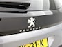 Peugeot 3008 SUV Allure Pack Business 1.6 Plug-in HYbrid 225pk Automaat | Navigatie | Achteruitrijcamera | Climate Control | Keyless start | Parkeersensoren v+a | Dodehoeksensor | Adaptieve Cruise Control | Armsteun | Led koplampen | Apple Carplay / Android Auto | Bluetooth | DAB+ radio | Donker getint glas | 18" lichtmetalen velgen |