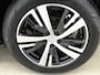 Peugeot 3008 SUV Allure Pack Business 1.6 Plug-in HYbrid 225pk Automaat | Navigatie | Achteruitrijcamera | Climate Control | Keyless start | Parkeersensoren v+a | Dodehoeksensor | Adaptieve Cruise Control | Armsteun | Led koplampen | Apple Carplay / Android Auto | Bluetooth | DAB+ radio | Donker getint glas | 18" lichtmetalen velgen |