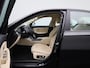 BMW 3-Serie 318i Business Edition | Virtual cockpit | Navigatie | Leder | Cruise control | Climate control | Parkeer sensoren | Memory seat