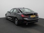 BMW 3-Serie 318i Business Edition | Virtual cockpit | Navigatie | Leder | Cruise control | Climate control | Parkeer sensoren | Memory seat