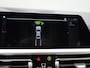 BMW 3-Serie 318i Business Edition | Virtual cockpit | Navigatie | Leder | Cruise control | Climate control | Parkeer sensoren | Memory seat