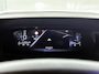 Peugeot 308 SW GT 130pk Automaat | Navigatie | Achteruitrijcamera | Matrix LED koplampen | Adaptieve Cruise Control | Keyless start | Leder/Stof sportstoelen | Climate Control | Parkeersensoren v+a | Draadloze Apple CarPlay / Android Auto | Volledig digitaal instrumentenpaneel | Donker getint glas | 18" lichtmetalen velgen |