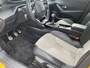 Peugeot 208 1.2 GT Pack 100 l CLIMATE | STOELVERWARMING| ADAPTIVE CRUISE | NAV | CARPLAY ANDROID | ZWART DAK | TREKHAAK | 50 DKM |