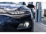 Hyundai Kona Electric EV Executive 64 kWh | Dodehoek sensoren | Verwarmde stoelen