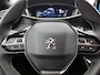 Peugeot e-2008 SUV EV GT 50 kWh 136pk | Accu 96% | Navigatie | Achteruitrijcamera | Full Led koplampen | 3D Cockpit | Climate Control | Cruise Control | Half Lederen sportstoelen | Parkeersensoren v+a | Keyless start | Apple Carplay / Android Auto | DAB+ radio | Donker getint glas | 17" lichtmetalen velgen |