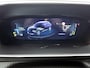 Peugeot e-2008 SUV EV GT 50 kWh 136pk | Accu 96% | Navigatie | Achteruitrijcamera | Full Led koplampen | 3D Cockpit | Climate Control | Cruise Control | Half Lederen sportstoelen | Parkeersensoren v+a | Keyless start | Apple Carplay / Android Auto | DAB+ radio | Donker getint glas | 17" lichtmetalen velgen |