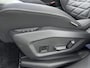 Peugeot E-3008 SUV Launch Edition Dual Motor 73 kWh 325pk | Accu 99% | 490km WLTP Actieradius | Navigatie | Panoramisch schuif-kanteldak | 360° camera | Lederen AGR stoel elektrisch+geheugen+massage | FOCAL HiFi | Adaptieve cruise control | Handsfree achterklep | Matrix LED koplampen | Stoel- en stuurverwarming | Keyless | Draadloze Apple Carplay / Android Auto + telefoonlader | Dodehoeksensor | Parkeersensoren v+a | Donker getint glas | 20" Lichtmetalen velgen |