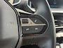 Peugeot e-208 EV Allure Pack 50 kWh | Achteruitrijcamera | Carplay | Cruise control | Lane assist | Lichtmetalen velgen | SOH 91.7% |
