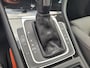 Volkswagen Golf Variant 1.5 TSI Highline | Automaat | Adaptieve Cruise Control | Digital Cockpit | Navigatie | 17" Velgen