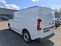 Volkswagen e-Transporter 32 L1H1 64 kWh Fabrieksgarantie, Adapt cruise, Warmtepomp, 3 pers. Carplay