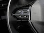 Peugeot 208 GT 100PK | Navigatie | Achteruitrijcamera | Climate Control | Cruise Control | Parkeersensoren v+a | Armsteun | Keyless | Full Led koplampen | Half lederen sportstoelen | Bluetooth | Draadloze Apple CarPlay / Android Auto + telefoonlader | DAB+ radio | Volledig digitaal instrumentenpaneel | Sfeerverlichting | Donker getint glas | 17" lichtmetalen velgen |