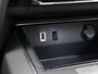 Citroën C5 Aircross SUV Plus Hybrid 145pk Automaat | Navigatie | Achteruitrijcamera | Climate Control | Cruise Control | Parkeersensoren v+a | Keyless | Half lederen comfortstoelen | Stoelverwarming | Led koplampen | Armsteun | Apple Carplay / Android Auto | Adaptief demping systeem | DAB+ radio | Donker getint glas | 18" lichtmetalen velgen |