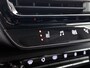 Citroën C5 Aircross SUV Plus Hybrid 145pk Automaat | Navigatie | Achteruitrijcamera | Climate Control | Cruise Control | Parkeersensoren v+a | Keyless | Half lederen comfortstoelen | Stoelverwarming | Led koplampen | Armsteun | Apple Carplay / Android Auto | Adaptief demping systeem | DAB+ radio | Donker getint glas | 18" lichtmetalen velgen |