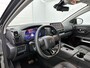 Citroën C5 Aircross SUV Plus Hybrid 145pk Automaat | Navigatie | Achteruitrijcamera | Climate Control | Cruise Control | Parkeersensoren v+a | Keyless | Half lederen comfortstoelen | Stoelverwarming | Led koplampen | Armsteun | Apple Carplay / Android Auto | Adaptief demping systeem | DAB+ radio | Donker getint glas | 18" lichtmetalen velgen |